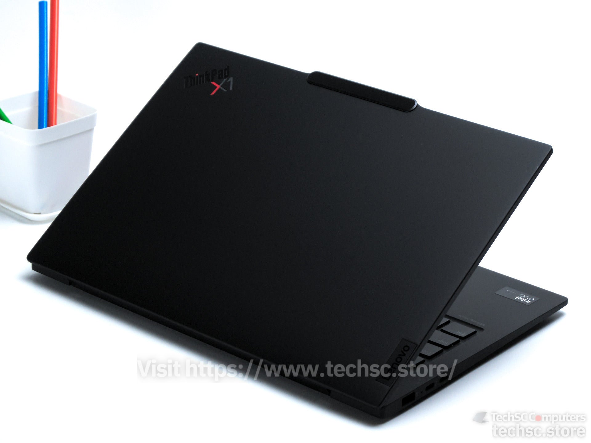 Lenovo ThinkPad X1 Carbon Gen 12 14" 120HZ OLED (U7-155H, 32GB RAM, 1TB SSD, Onst 2027 Wty) [A+/AS NEW]