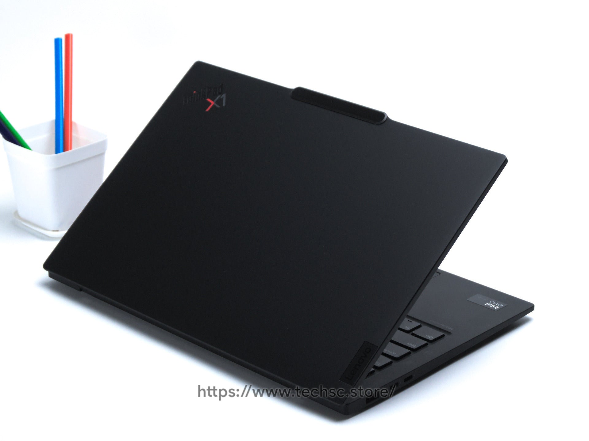 Lenovo ThinkPad X1 Carbon Gen 12 14" (2024, U5-125H, 16GB RAM, 512GB SSD, Onst Wty) [A+]